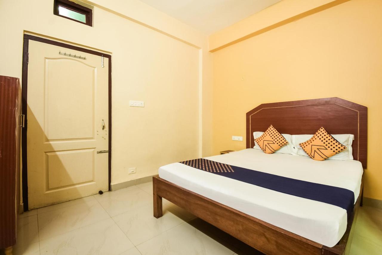 Spot On 74793 Hotel Sai Sudha Puri Ngoại thất bức ảnh